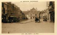 56 Morbihan / CPA FRANCE 56 "Baud, la place "