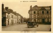 56 Morbihan / CPA FRANCE 56 "Baud, la mairie" / AUTOMOBILE
