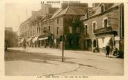 56 Morbihan / CPA FRANCE 56 "Baud, un coin de la place"