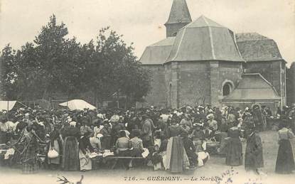 / CPA FRANCE 58 "Guérigny, le marché"