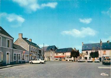 / CPSM FRANCE 72 "Mezeray, place de la mairie"