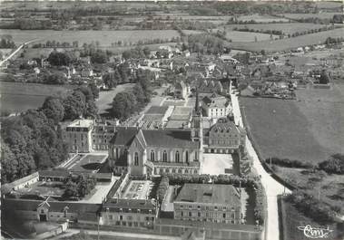 / CPSM FRANCE 72 "Ruillé sur Loir, vue aérienne, communauté des soeurs de la Providence"