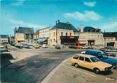 72 Sarthe / CPSM FRANCE 72 "La Suze sur Sarthe, la place du marché"