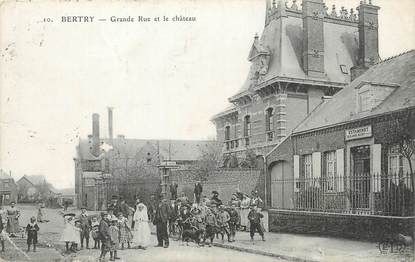 / CPA FRANCE 59 "Bertry, grande rue et le château"
