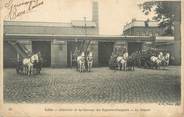 59 Nord / CPA FRANCE 59 "Lille, intérieur de la caserne des sapeurs pompiers, le départ"