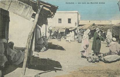 CPA MAROC / Oudja, un coin du Marché arabe