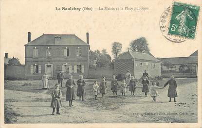 / CPA FRANCE 60 "Le Saulchoy, la mairie et la place publique"