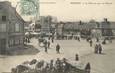 / CPA FRANCE 61 "Briouze, la place un jour de marché"