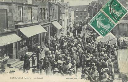 / CPA FRANCE 61 "Carrouges, le marché"