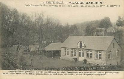 / CPA FRANCE 61 "La Ferté Macé, école maternelle l'Ange Gardien"