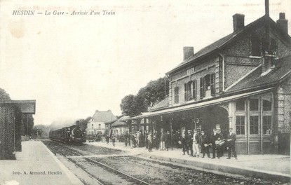 / CPA FRANCE 62 "Hesdin, la gare, arrivée d'un train"