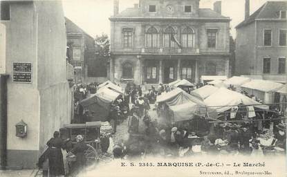 / CPA FRANCE 62 "Marquise, le marché"
