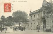 30 Gard / CPA FRANCE 30 "Alais, la place et l'hôtel de ville"