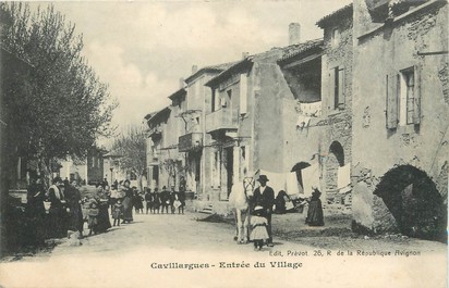 / CPA FRANCE 30 "Cavillargues entrée du village"