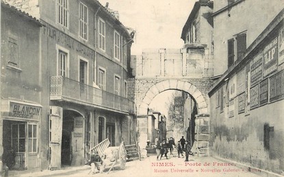 / CPA FRANCE 30 "Nîmes, porte de France"