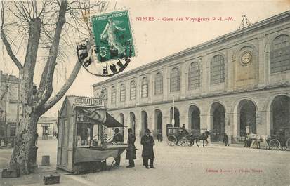 / CPA FRANCE 30 "Nîmes, gare des voyageurs"