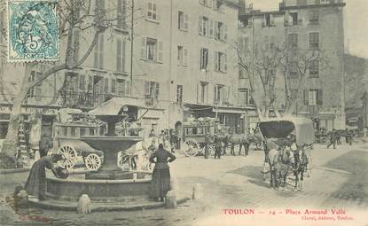 CPA FRANCE 83 "Toulon, la Place Armand Vallé"