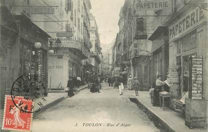 CPA FRANCE 83 " Toulon, la rue d'Alger "