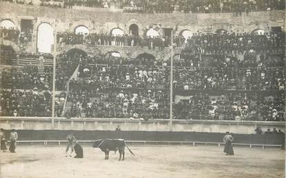 / CARTE PHOTO FRANCE 30 "Nîmes" / CORRIDA / TAUREAU