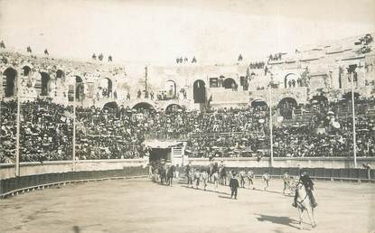 / CARTE PHOTO FRANCE 30 " Nîmes " / CORRIDA