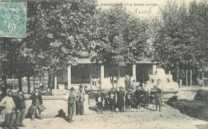 / CPA FRANCE 30 "Tresques, le grand lavoir"