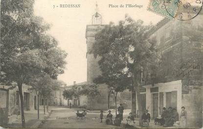 / CPA FRANCE 30 "Redessan, place de l'horloge"