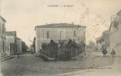 / CPA FRANCE 30 "Vauvert, le square"