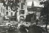 30 Gard / CPSM FRANCE 30 "Villeneuve les Avignon, hostellerie Le Prieuré, une cour intérieure"