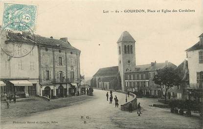 CPA FRANCE 46 "Gourdon, place et Eglise des Cordeliers"