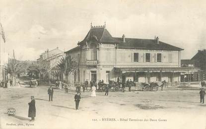 CPA FRANCE 83 "Hyères, Hotel Terminuns des deux gares"