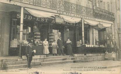 CPA FRANCE 83  "Hyères, avenue des Iles d'Or, magasin d'Alimentation"