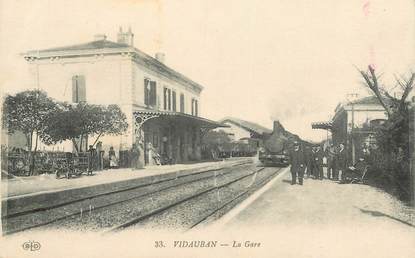 CPA FRANCE 83 "Vidauban, la gare" / TRAIN