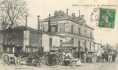   CPA  FRANCE 89 "Sens, la Gare"