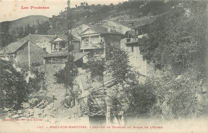 / CPA FRANCE 31 "Mauléon Barousse, groupe de maisons au bords de l'Ourse"