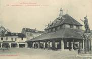 31 Haute Garonne / CPA FRANCE 31 "Montréjeau, la statue Saint Jean et la Halle"