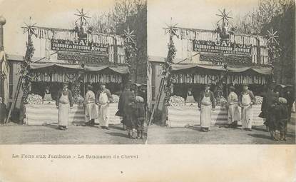 CPA FRANCE 75 "Paris, La Foire aux Jambons, le saucisson de cheval" CARTE STEREO