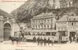 / CPA FRANCE 31 "Saint Béat, l'arrivée du Tramway et le fort"