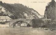 74 Haute Savoie / CPA FRANCE 74 "Cluses, Le vieux pont"