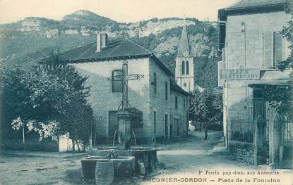 / CPA FRANCE 01 "Bregnier Cordon, place de la Fontaine"