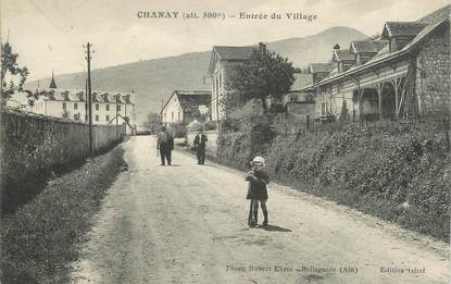 / CPA FRANCE 01 "Chanay, entrée du village"