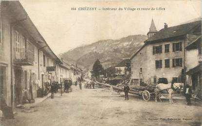 / CPA FRANCE 01 "Chézery, intérieur du village et route de Lélex"