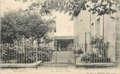 / CPA FRANCE 01 "Massieux, la mairie, école"