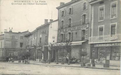 / CPA FRANCE 01 "Meximieux, la place, quartier de l'hôtel Duranton"