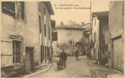 / CPA FRANCE 01 "Montluel, un vieux quartier, rue Guillebaudet"