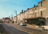 85 Vendee / CPSM FRANCE 85 "Montaigu, hôtel des voyageurs et grande rue"