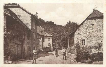 / CPA FRANCE 01 "Peyzieu, quartier de la Croix Rousse"