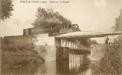 / CPA FRANCE 01 "Pont de Vaux, pont sur le canal"