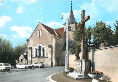 / CPSM FRANCE 86 "Chasseneuil du Poitou, la nouvelle place de l'église"