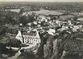 86 Vienne / CPSM FRANCE 86 "Sommières du Clain, vue aérienne du château"