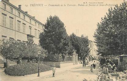/ CPA FRANCE 01 "Trévoux, promenade de la terrasse"